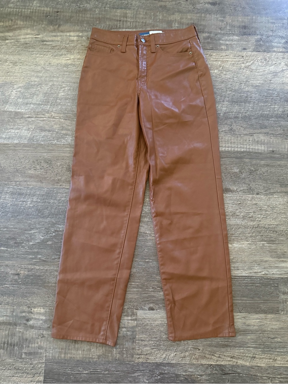 Old Navy OG Loose Faux Leather Pants – Size 4